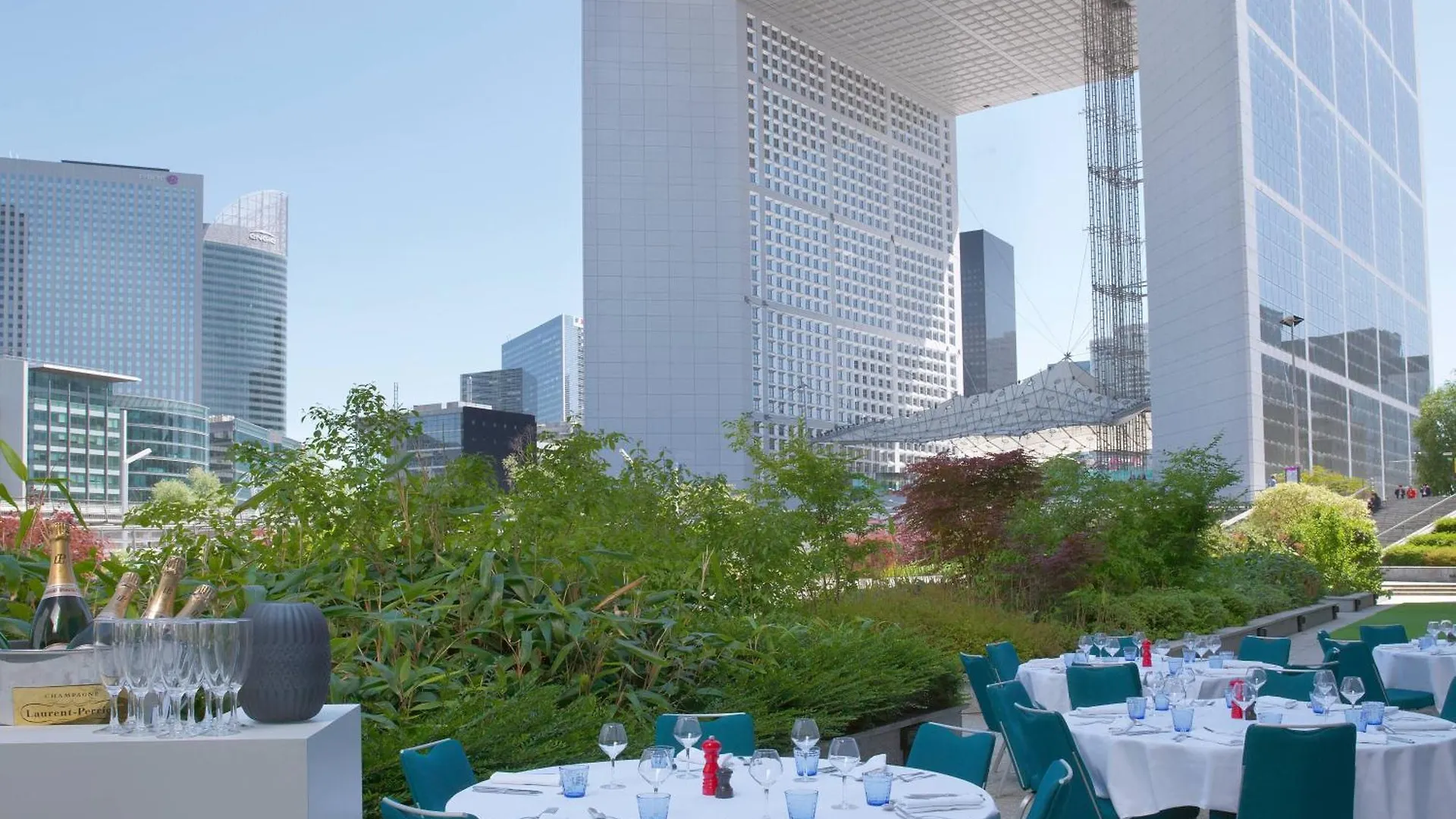 Renaissance Paris La Defense Hotel Puteaux