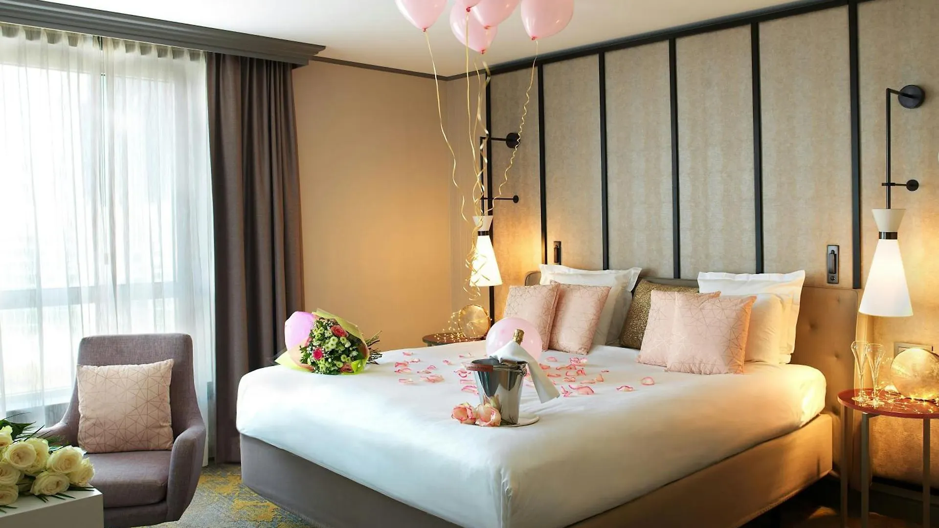 Renaissance Paris La Defense Hotel Puteaux