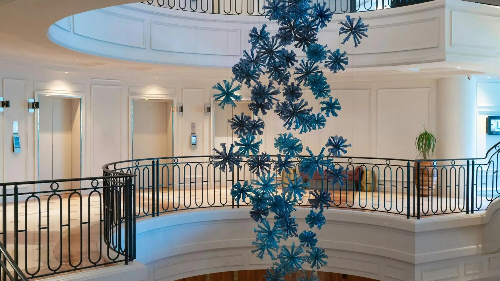 Renaissance Paris La Defense Hotel Puteaux