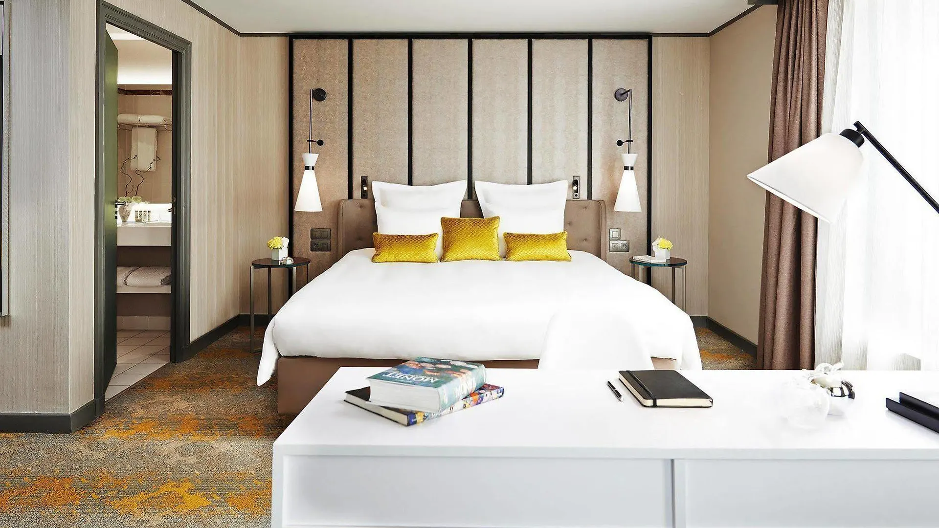 Renaissance Paris La Defense Hotel Puteaux